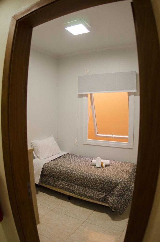 Nhtel Acomodacoes Novo Hamburgo Buitenkant foto