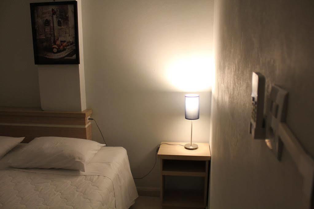 Nhtel Acomodacoes Novo Hamburgo Buitenkant foto